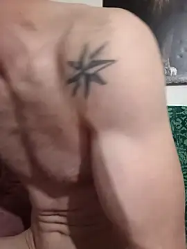 YzabellFabioo online show from April 23, 10:01 pm