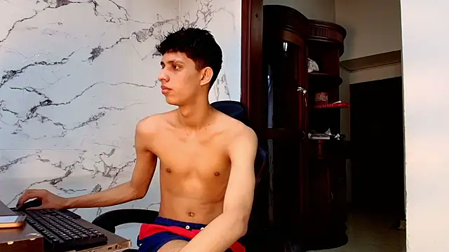 Snapshot of Allnei chatting on March 6, 10:39 pm Allnei online show from March 6, 10:39 pm