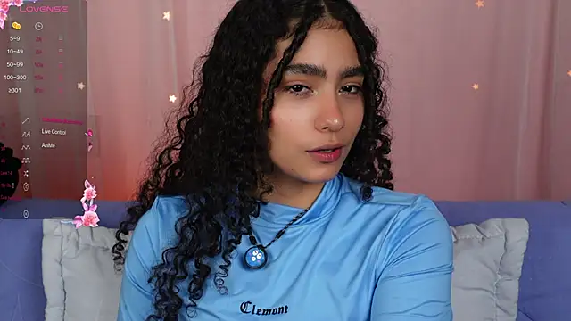 Snapshot of Victoria_Curly chatting on September 29, 1:00 am Victoria Curly online show from September 29, 1:00 am