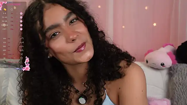 Snapshot of Victoria_Curly chatting on October 20, 3:40 am Victoria Curly online show from October 20, 3:40 am