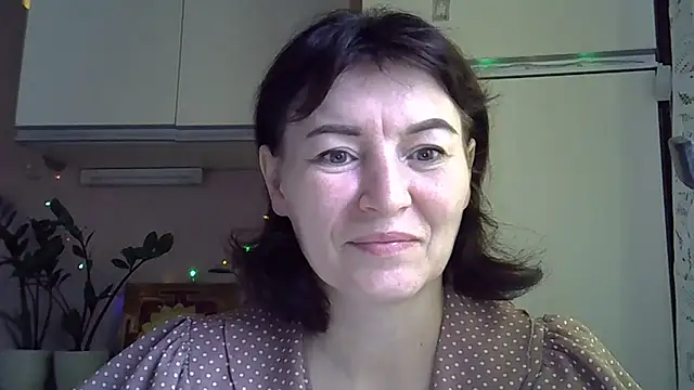 Krystal 82 online show from September 22, 8:16 am