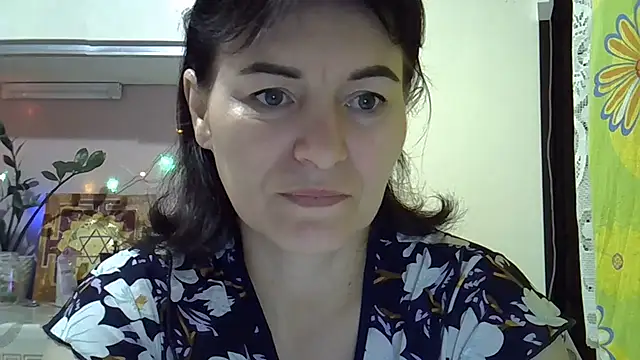 Krystal 82 online show from September 28, 5:07 pm