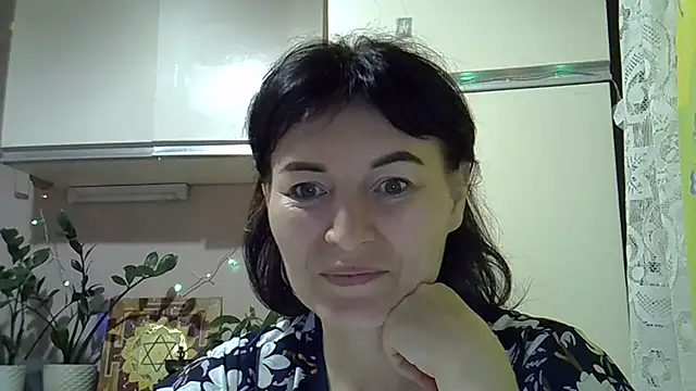 Krystal 82 online show from October 2, 5:42 pm