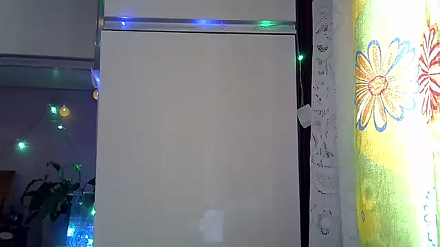 Krystal 82 online show from October 29, 11:01 am