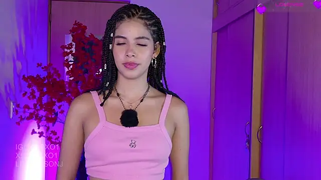 lilijwatson online show from May 10, 2:17 am