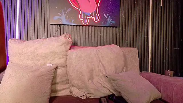 ZafiraRose online show from January 18, 12:09 pm