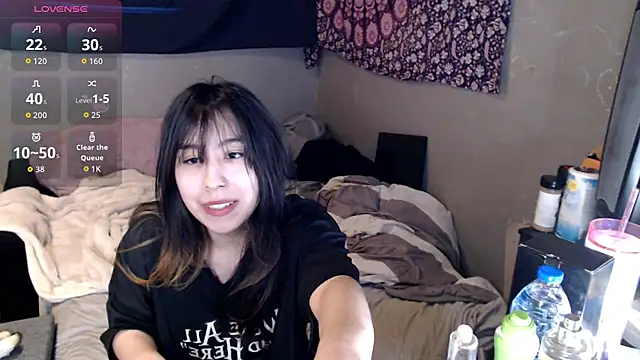 London Ray online show from November 22, 5:28 am