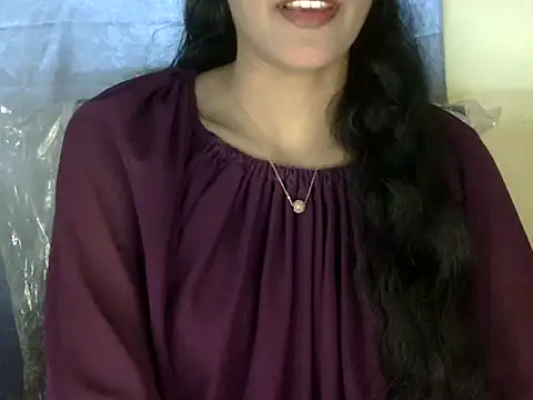 Snapshot of zara_Khan0 chatting on September 25, 2:10 pm zara Khan0 online show from September 25, 2:10 pm