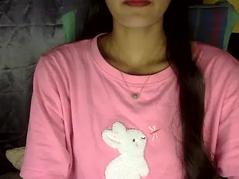 Snapshot of zara_Khan0 chatting on October 23, 1:43 pm zara Khan0 online show from October 23, 1:43 pm