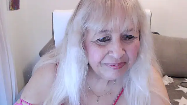 SusiLifeXXX online show from September 8, 8:08 pm