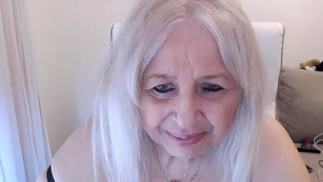 SusiLifeXXX online show from January 7, 8:33 pm