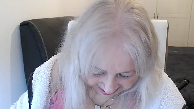 SusiLifeXXX online show from February 11, 7:41 pm