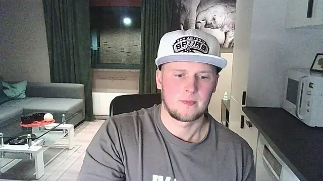 Dartanjanas13 online show from February 3, 4:56 pm