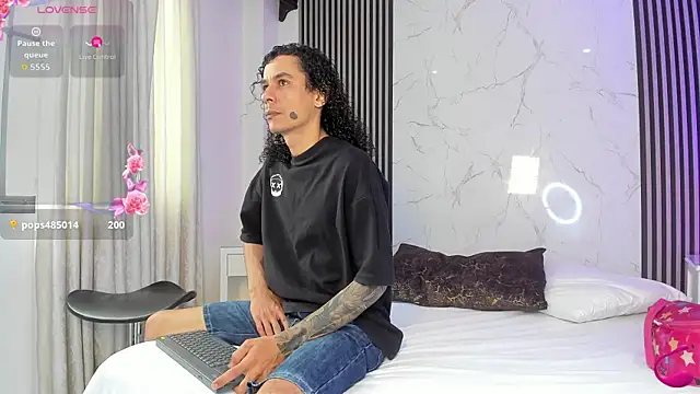 JackAndRosse  online show from December 16, 2:00 pm