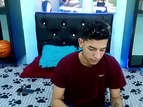 x oliver x online show from September 25, 3:32 am