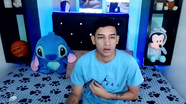 x oliver x online show from October 1, 4:18 am