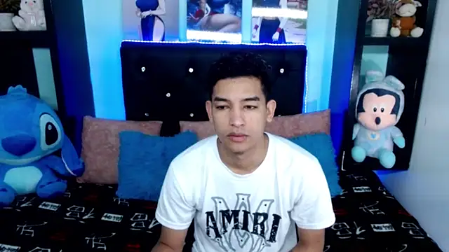 x oliver x online show from October 9, 4:10 am