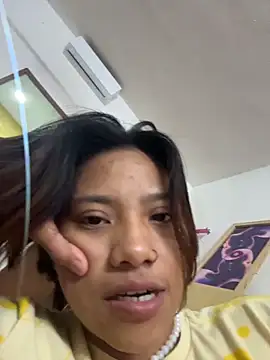 Nia Desire online show from December 16, 8:08 am