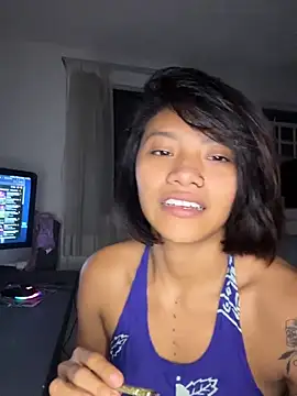 Nia Desire online show from June 2, 8:49 am