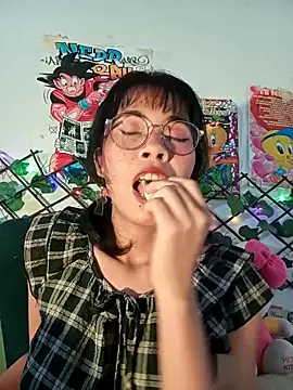 dolliette24 online show from May 8, 4:29 am