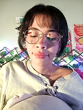 dolliette24 online show from May 10, 9:36 am