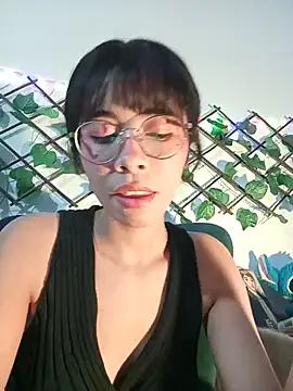 dolliette24 online show from May 17, 5:38 am