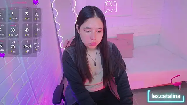 Luaxury tay online show from September 9, 3:17 am
