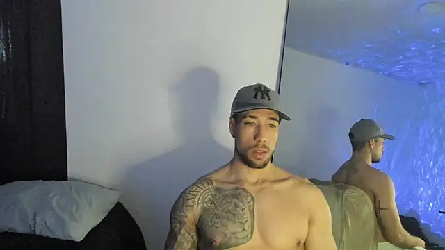 ThiagoLugo online show from January 6, 9:39 pm