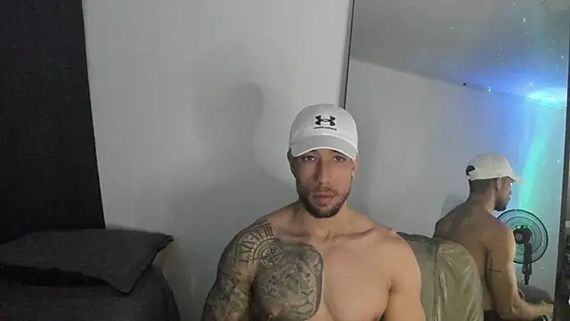 ThiagoLugo online show from March 23, 1:31 am