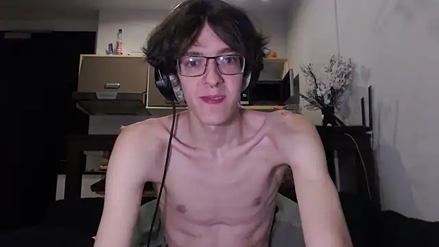 Snapshot of LovesomeCookie chatting on October 15, 7:14 pm LovesomeCookie online show from October 15, 7:14 pm