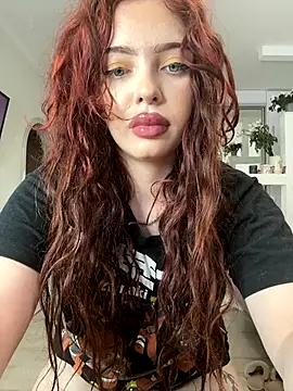 Hannah xBaby online show from October 19, 10:05 am