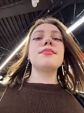 lucy-joy online show from December 4, 10:24 am