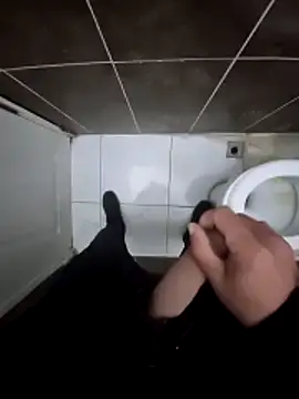 Snapshot of Mahmut4848 chatting on March 28, 7:52 am Mahmut4848 online show from March 28, 7:52 am