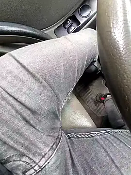 Snapshot of Mahmut4848 chatting on April 3, 12:25 pm Mahmut4848 online show from April 3, 12:25 pm