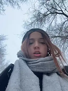 DollyTall online show from December 20, 9:05 am