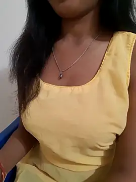 Snapshot of AnkitaDevi chatting on February 6, 7:02 am AnkitaDevi online show from February 6, 7:02 am