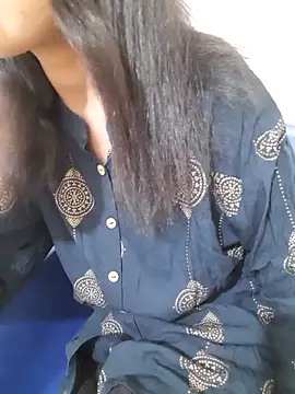 Snapshot of AnkitaDevi chatting on April 5, 4:20 am AnkitaDevi online show from April 5, 4:20 am