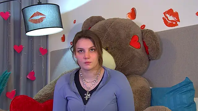 KarenClarks online show from February 9, 6:23 pm