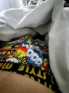 Snapshot of BobyKifff chatting on October 23, 11:42 am BobyKifff online show from October 23, 11:42 am