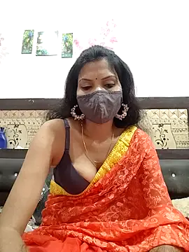 Yourhotsweetgirl online show from October 12, 4:50 pm