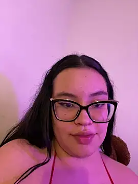 Emily Taylor2 online show from November 4, 2:54 am