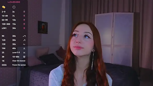 AvrilLeMell online show from October 2, 10:06 pm