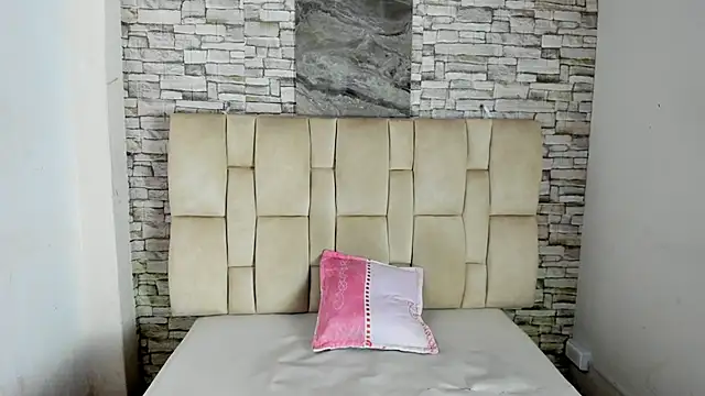 Celesste doll online show from December 4, 1:20 pm