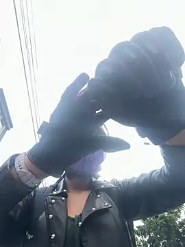 Camilla Miller01 online show from March 10, 5:51 pm