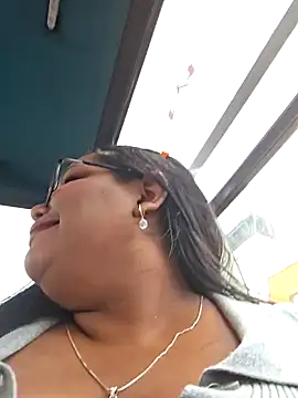 Snapshot of Arena_13 chatting on March 5, 6:26 pm Arena 13 online show from March 5, 6:26 pm