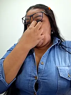 Snapshot of Arena_13 chatting on March 6, 6:26 pm Arena 13 online show from March 6, 6:26 pm