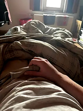 mas20043 online show from September 23, 3:37 pm