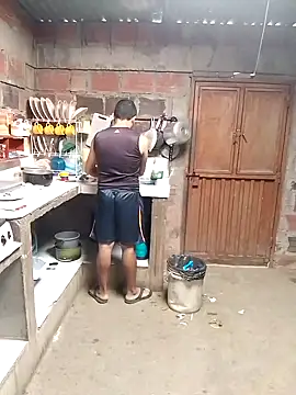 Snapshot of miroqui143 chatting on September 20, 1:01 pm miroqui143 online show from September 20, 1:01 pm