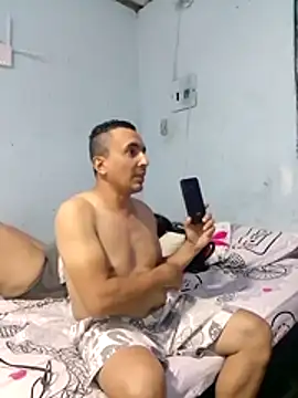 Snapshot of miroqui143 chatting on December 3, 1:13 am miroqui143 online show from December 3, 1:13 am