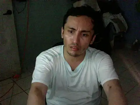 Snapshot of hornymkguyfun chatting on October 2, 5:31 pm hornymkguyfun online show from October 2, 5:31 pm